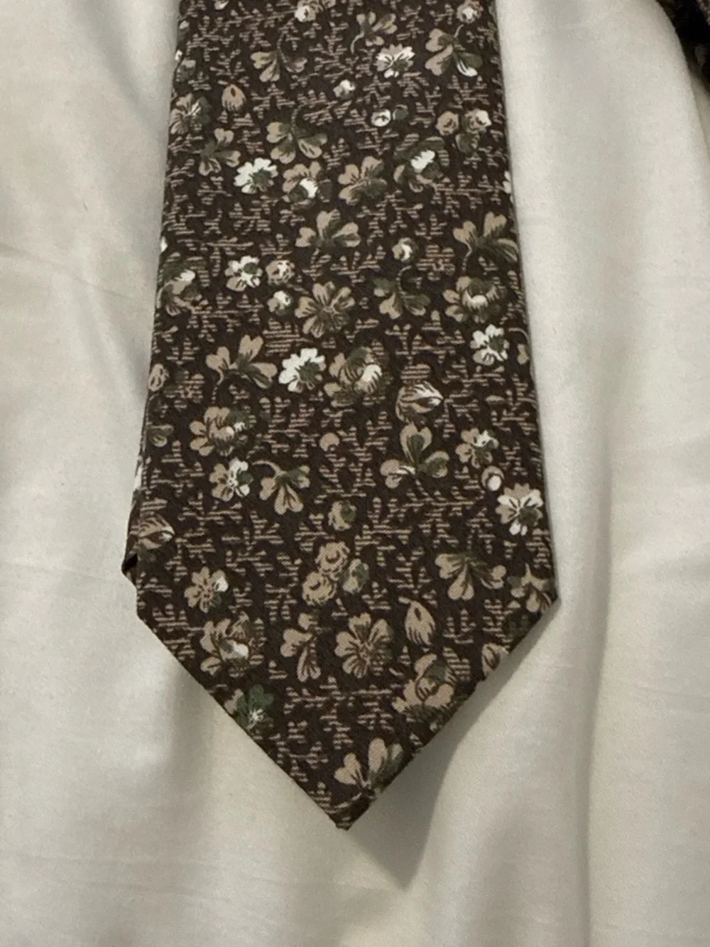 Bar III floral necktie brown olive green botanical print 100% cotton retro